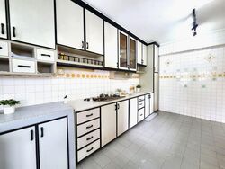 Blk 306 Hougang Avenue 5 (Hougang), HDB 5 Rooms #568262881